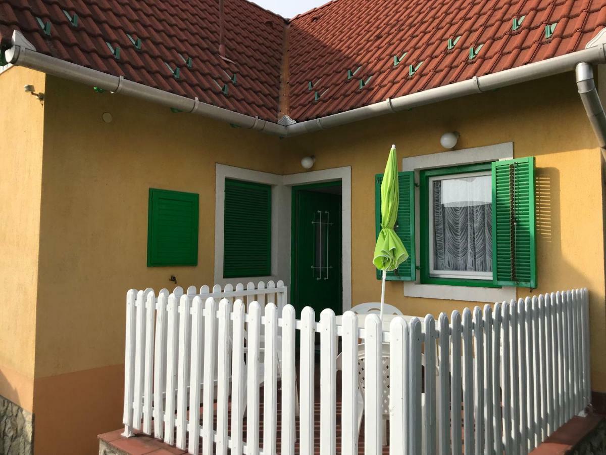 Villa Arácsi házikó Balatonfüred Exterior foto
